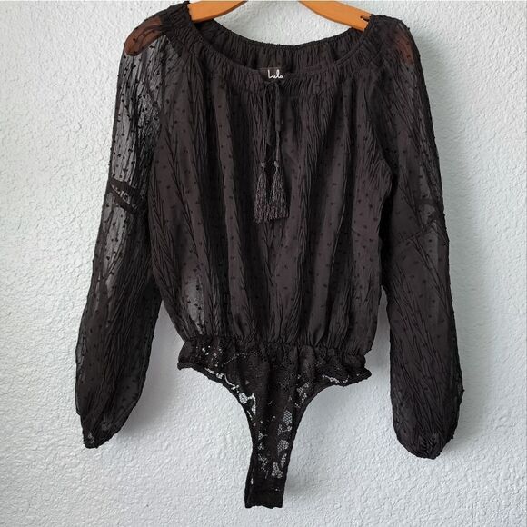 Lulu's long sleve boho minimalist style bodysuit - Picture 1 of 16